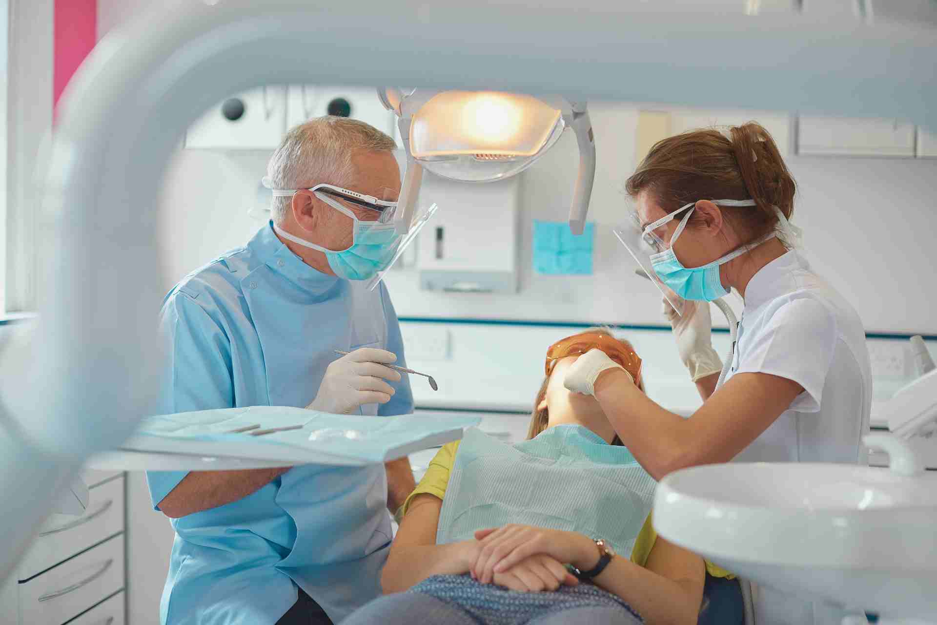 Dentist in Adolphus, KY